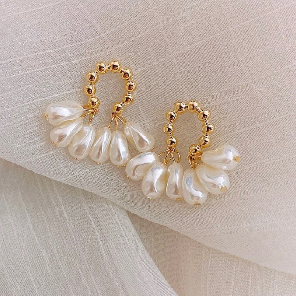 Own and Bold Ballerina Pearl Drop Earings